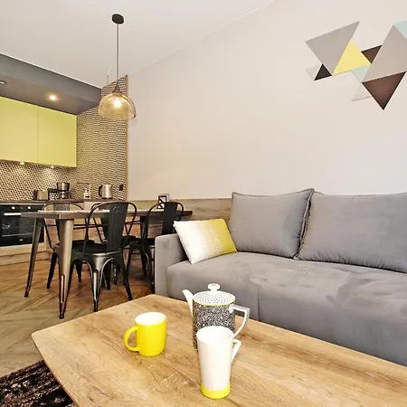 Center - Riverside By Apartmore Apartment *