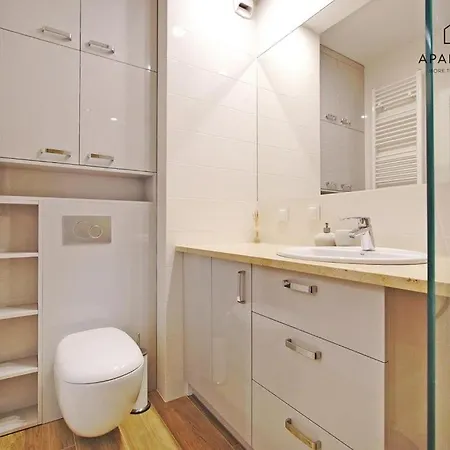 Center - Riverside By Apartmore Gdansk