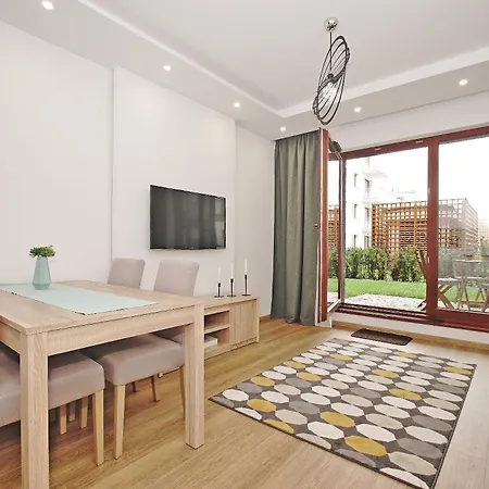 Apartment Center - Riverside By Apartmore