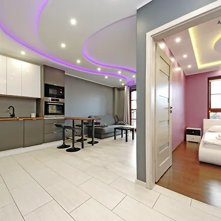 Center - Riverside By Apartmore