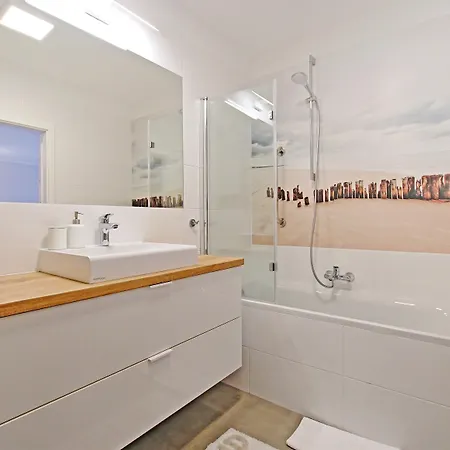 Center - Riverside By Apartmore * Gdańsk