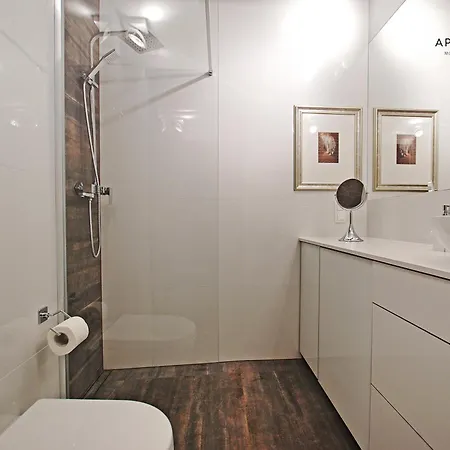 Center - Riverside By Apartmore Appartement *