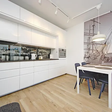 Center - Riverside By Apartmore * Gdańsk