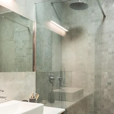 Center - Riverside By Apartmore Apartment *