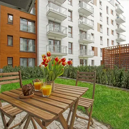 Center - Riverside By Apartmore * Danzig