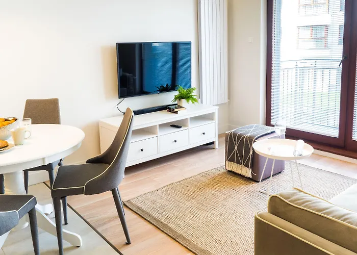 Center - Riverside By Apartmore شقة غدانسك