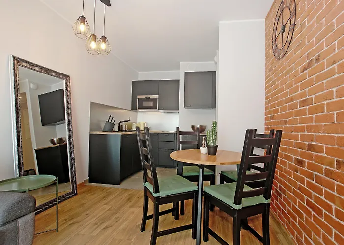 Center - Riverside By Apartmore غدانسك