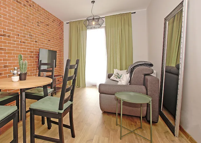 Center - Riverside By Apartmore شقة *