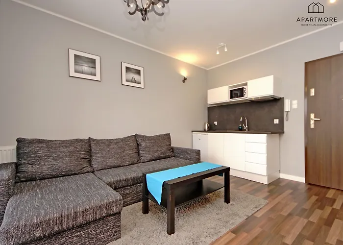 Center - Riverside By Apartmore * غدانسك