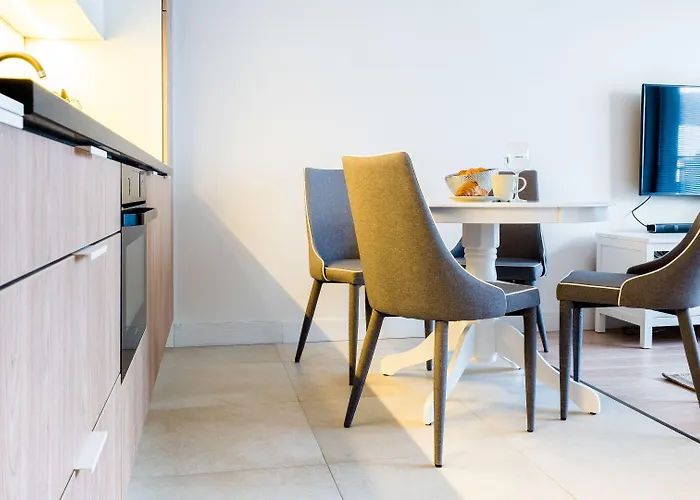 Center - Riverside By Apartmore غدانسك