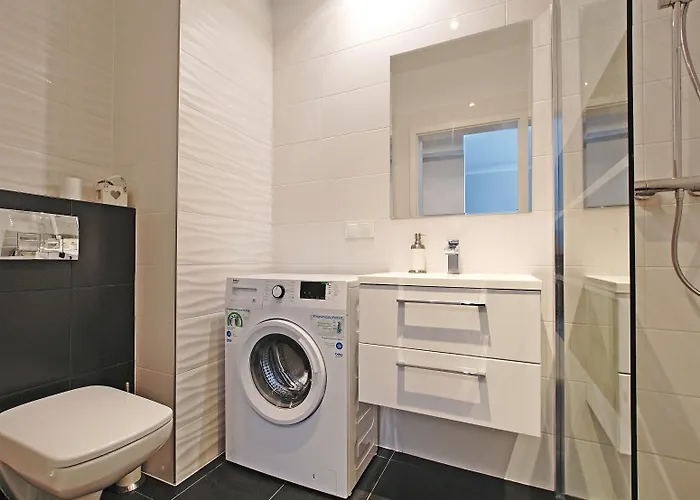 Center - Riverside By Apartmore شقة *