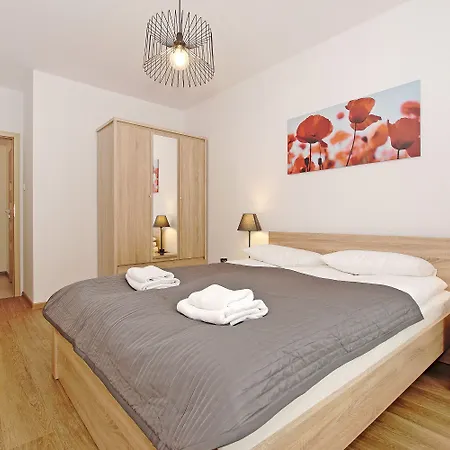 Center - Riverside By Apartmore Apartmán