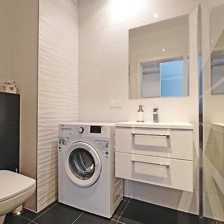 Center - Riverside By Apartmore Apartmán *